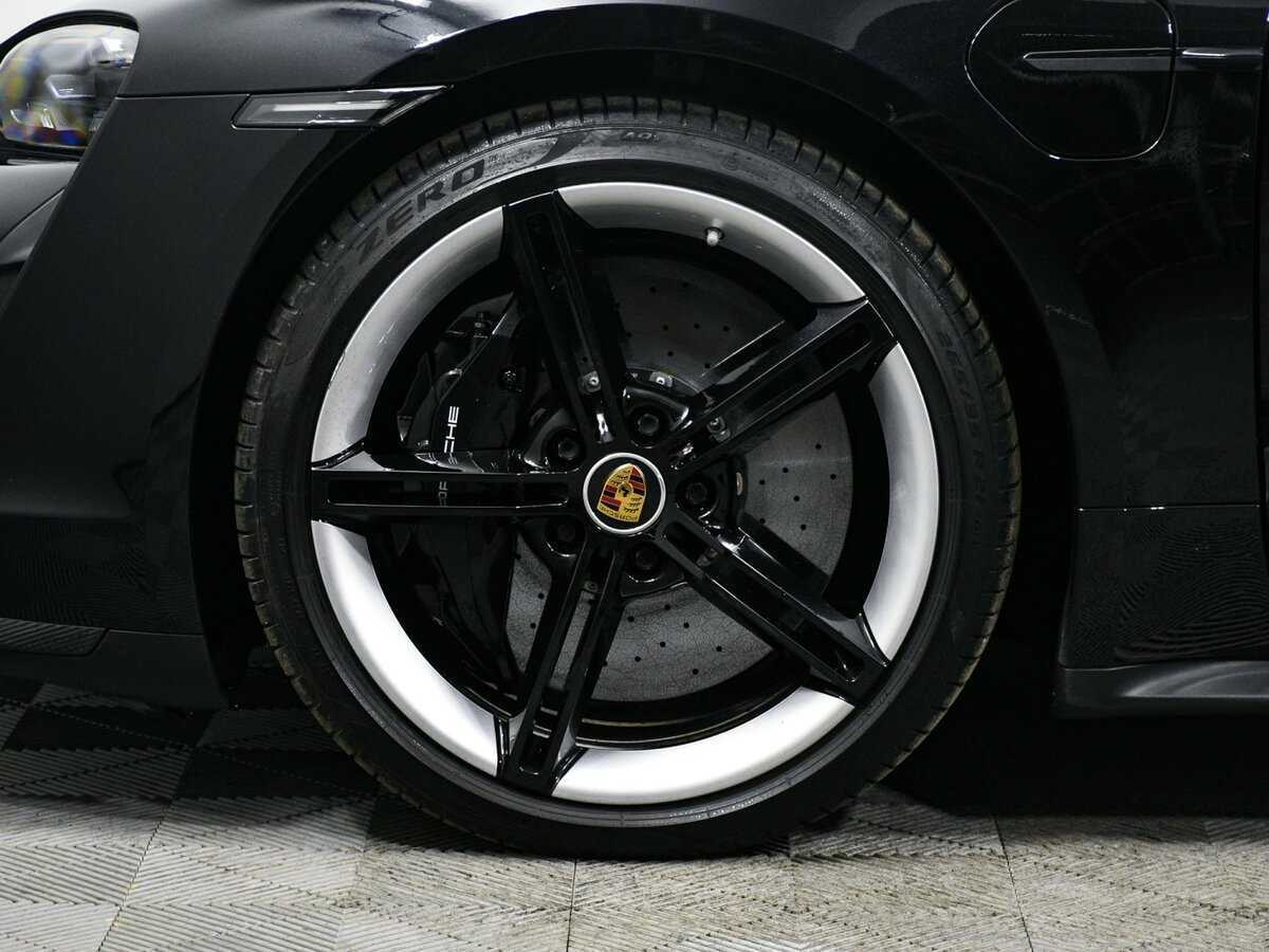 Porsche Taycan 2021 года с пробегом. Фото: #13