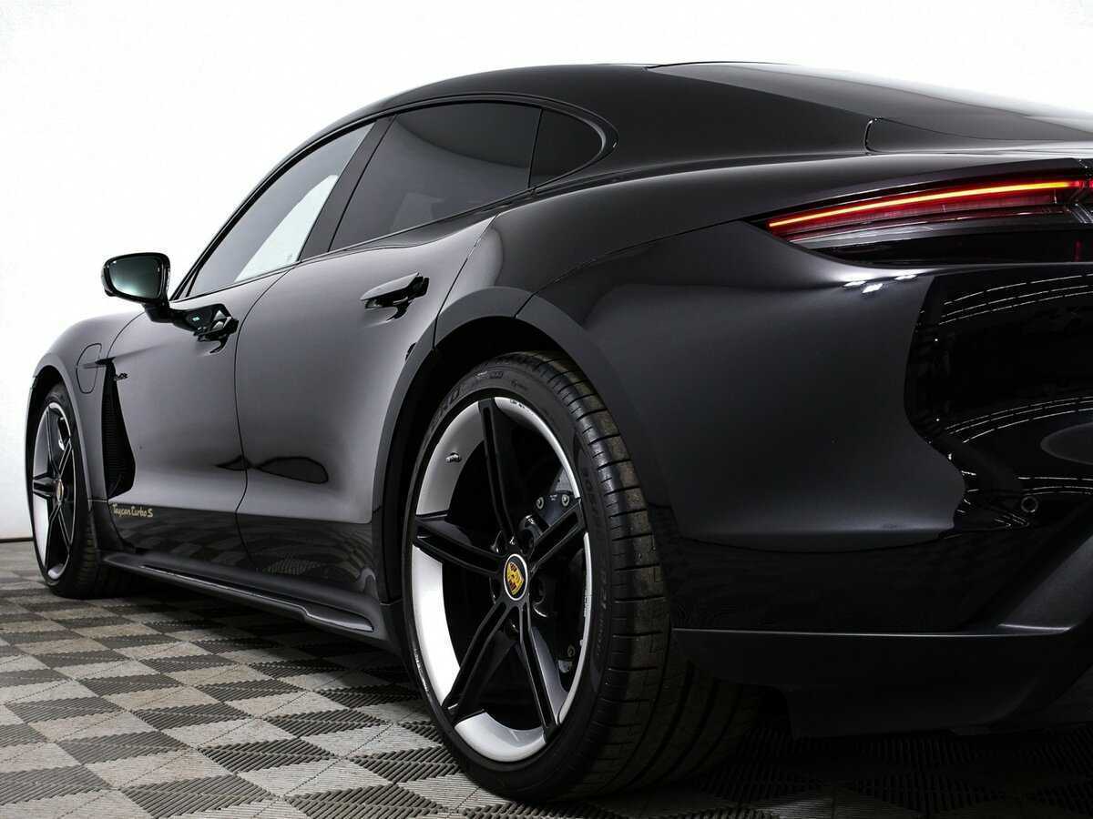 Porsche Taycan 2021 года с пробегом. Фото: #20