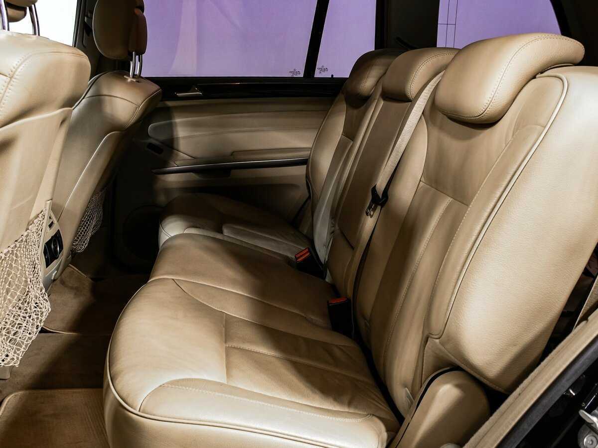 Mercedes-Benz GL-Класс 2012 года с пробегом. Фото: #12