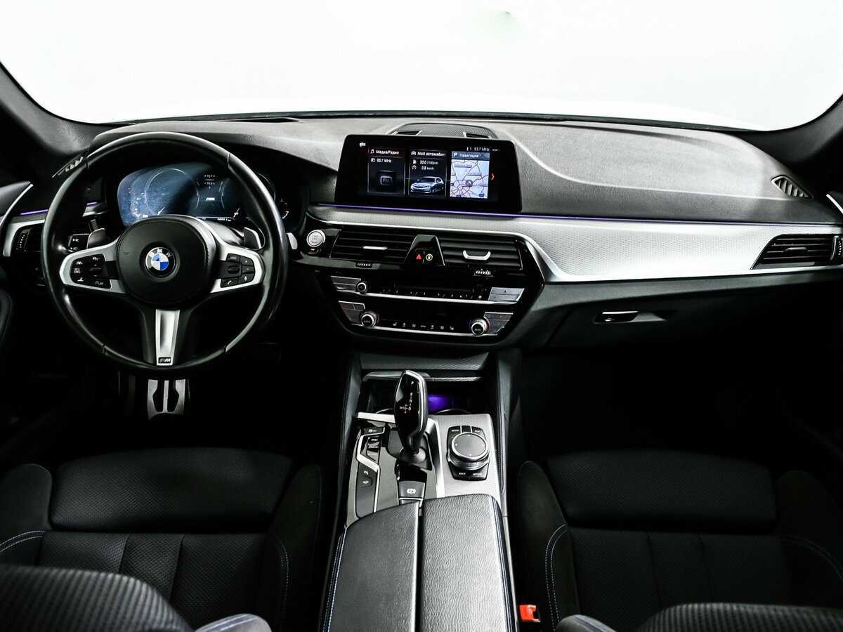 BMW 5 серии 2019 года с пробегом. Фото: #10