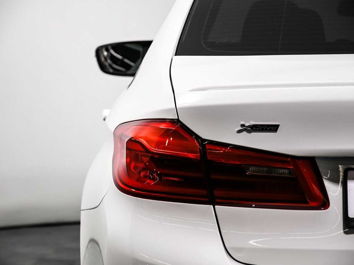 BMW 5 серии 2019 года с пробегом. Фото: #15