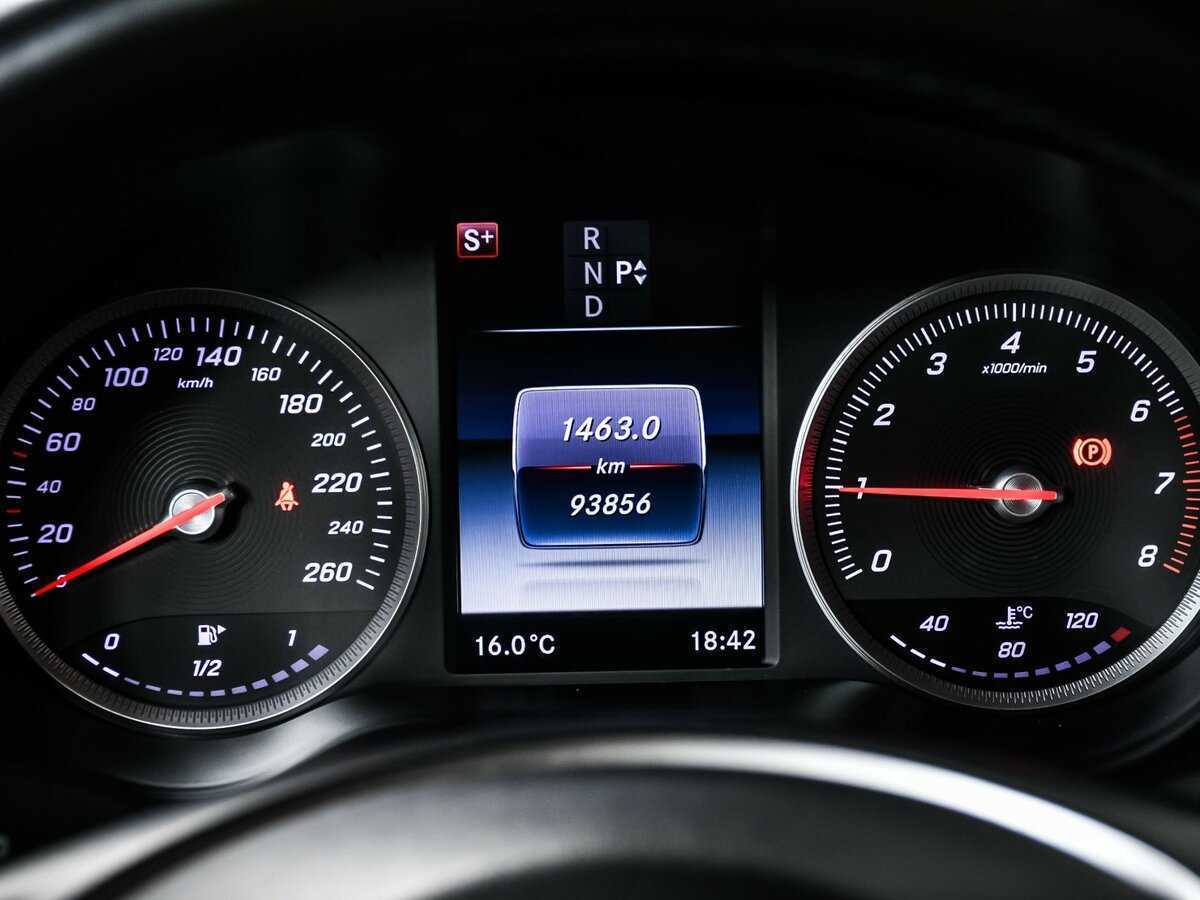 Mercedes-Benz GLC 2016 года с пробегом. Фото: #9