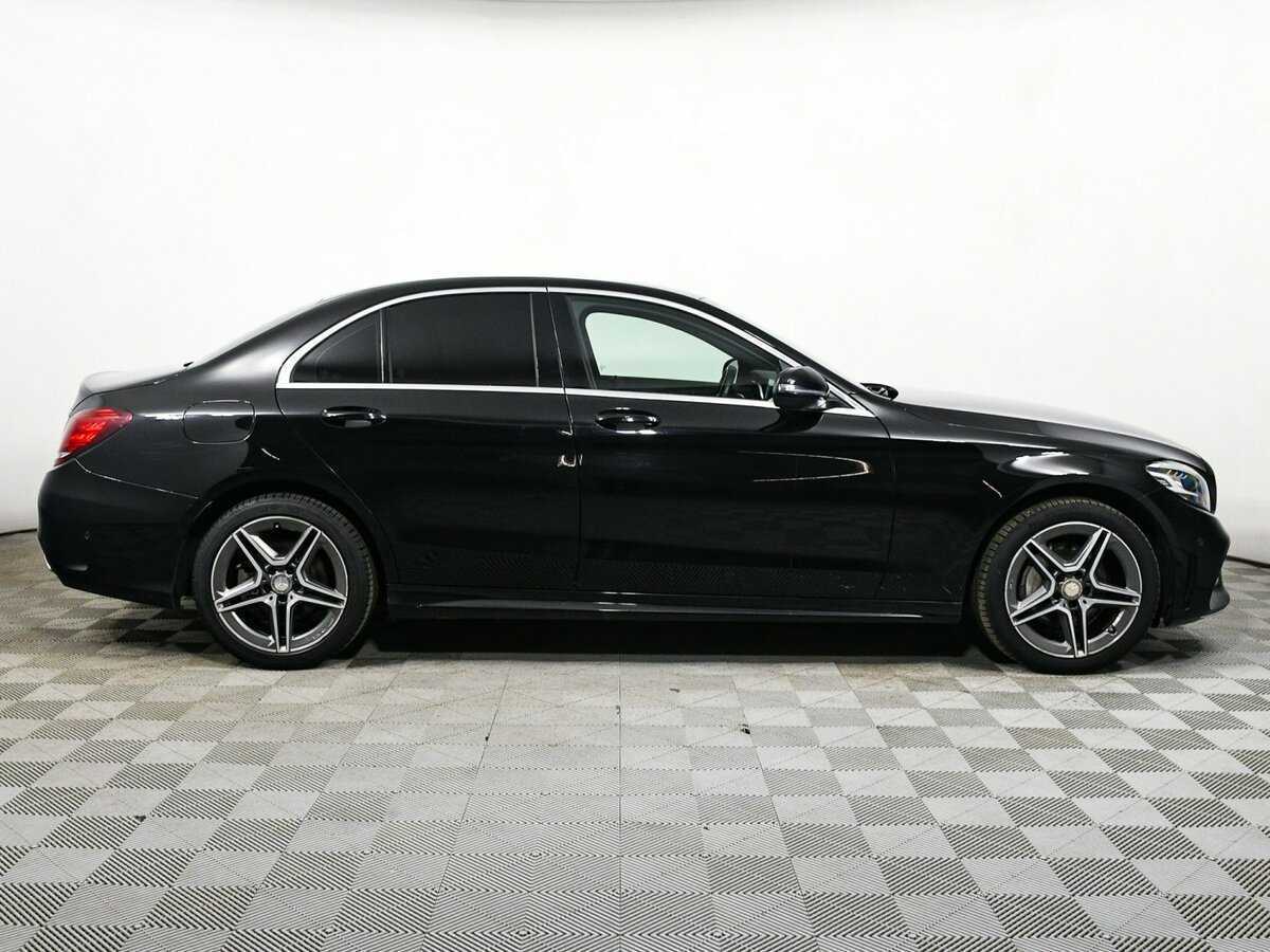 Mercedes-Benz C-Класс 2018 года с пробегом. Фото: #3