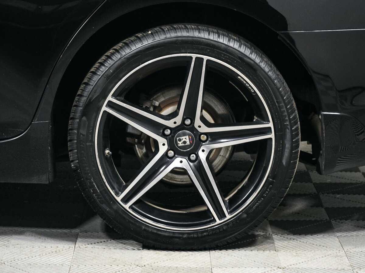 Infiniti Q70 2016 года с пробегом. Фото: #11