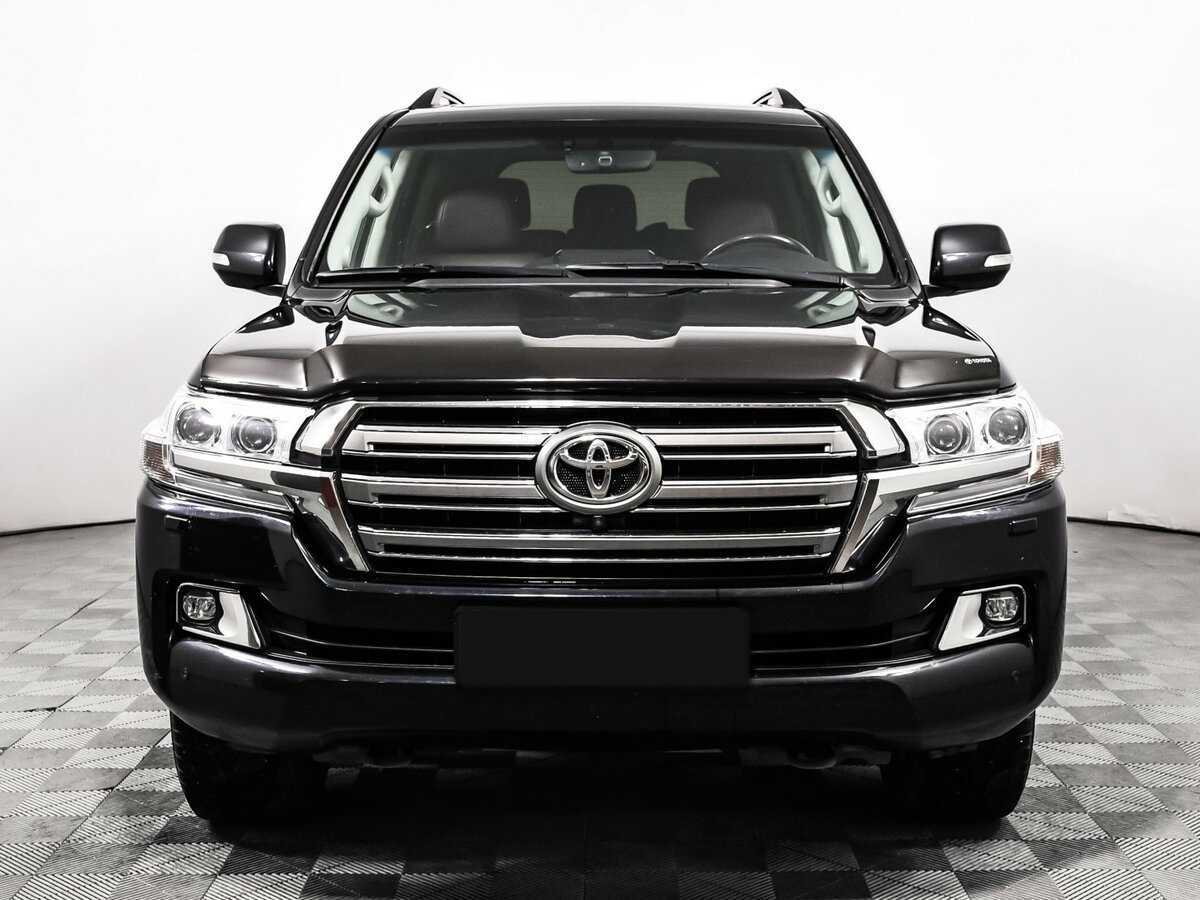 Toyota Land Cruiser 2015 года с пробегом. Фото: #1