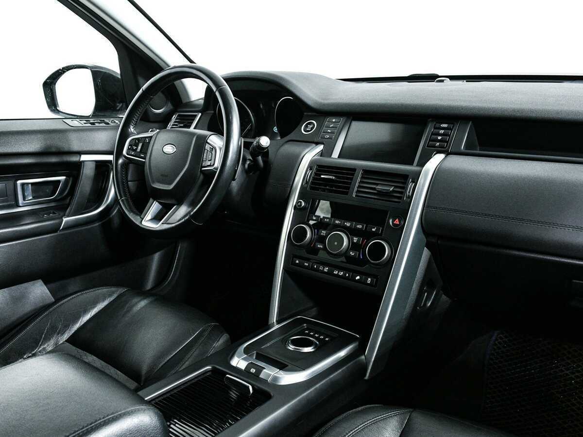Land Rover Discovery Sport 2017 года с пробегом. Фото: #8