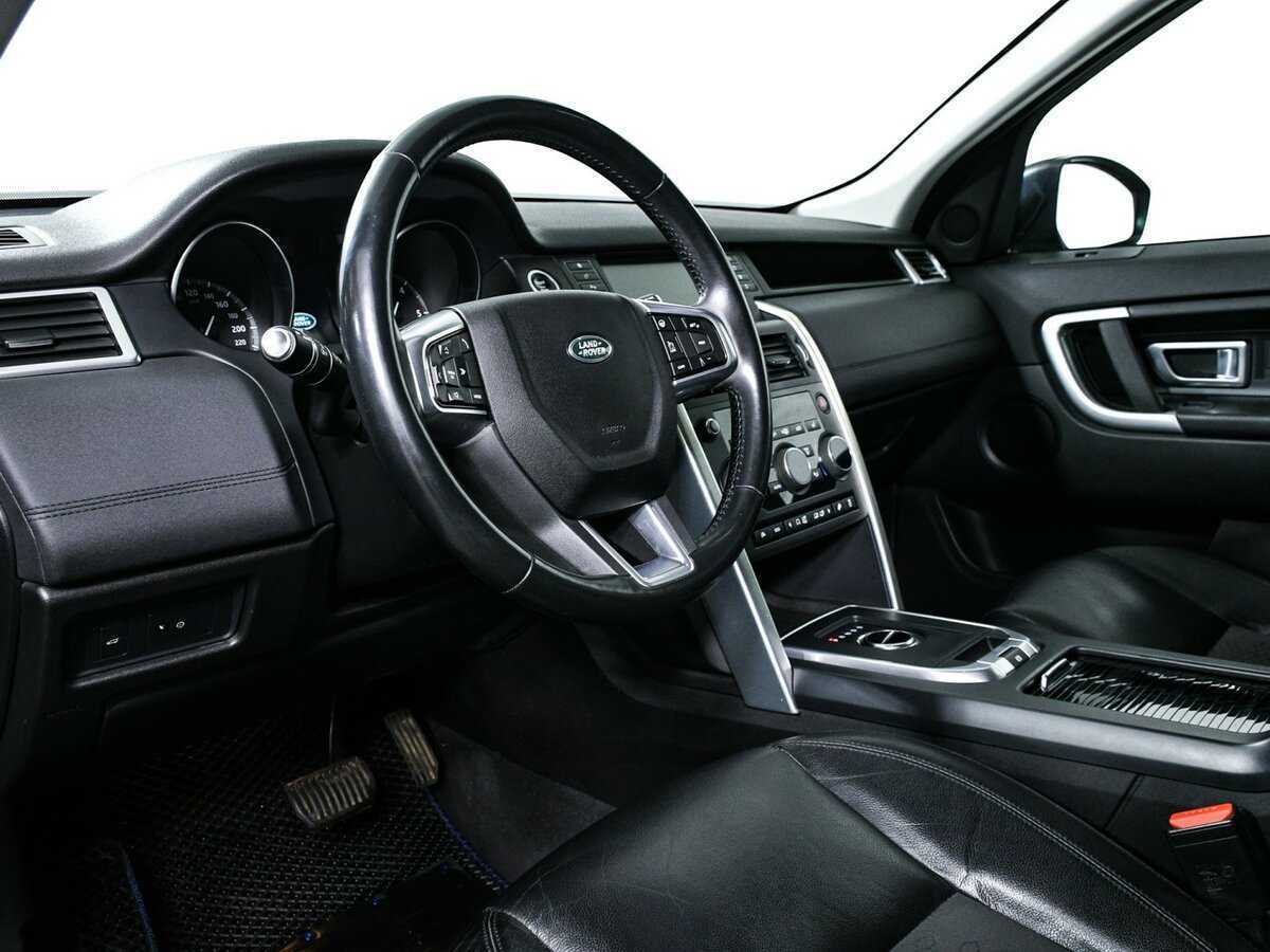 Land Rover Discovery Sport 2017 года с пробегом. Фото: #12