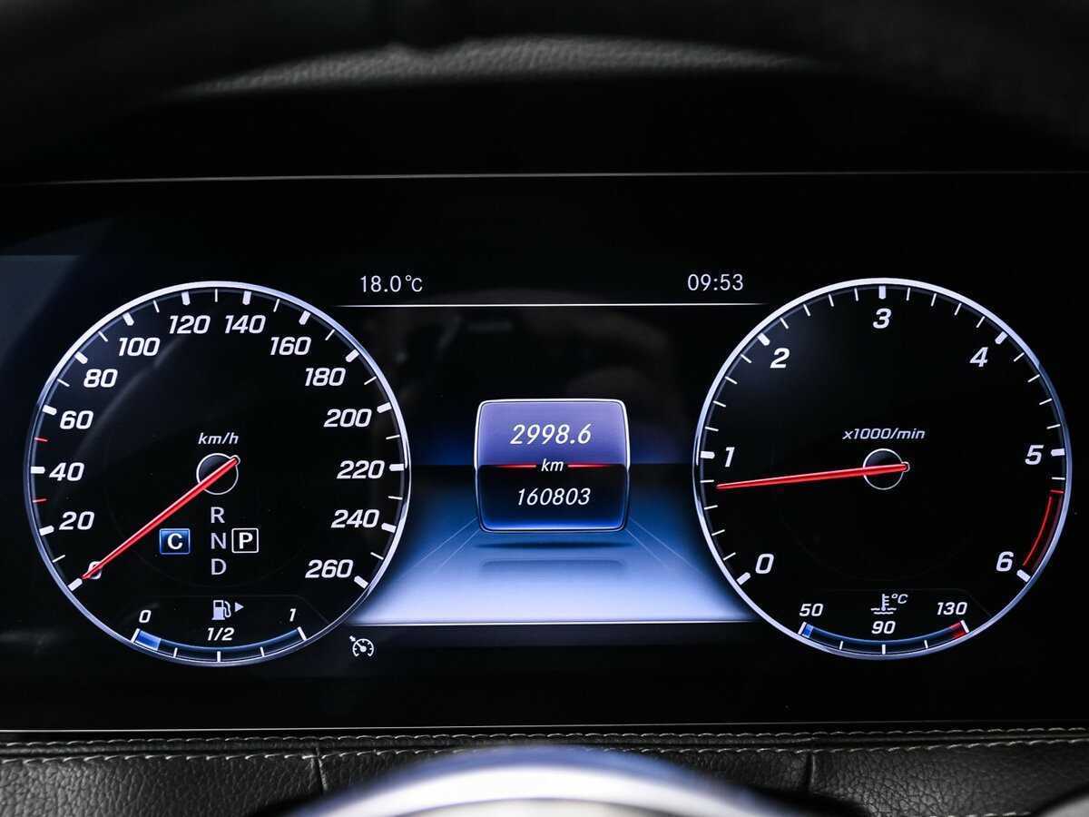 Mercedes-Benz S-Класс 2018 года с пробегом. Фото: #9