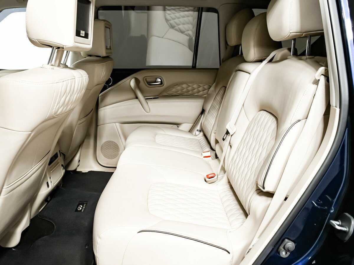 Infiniti QX80 2018 года с пробегом. Фото: #10