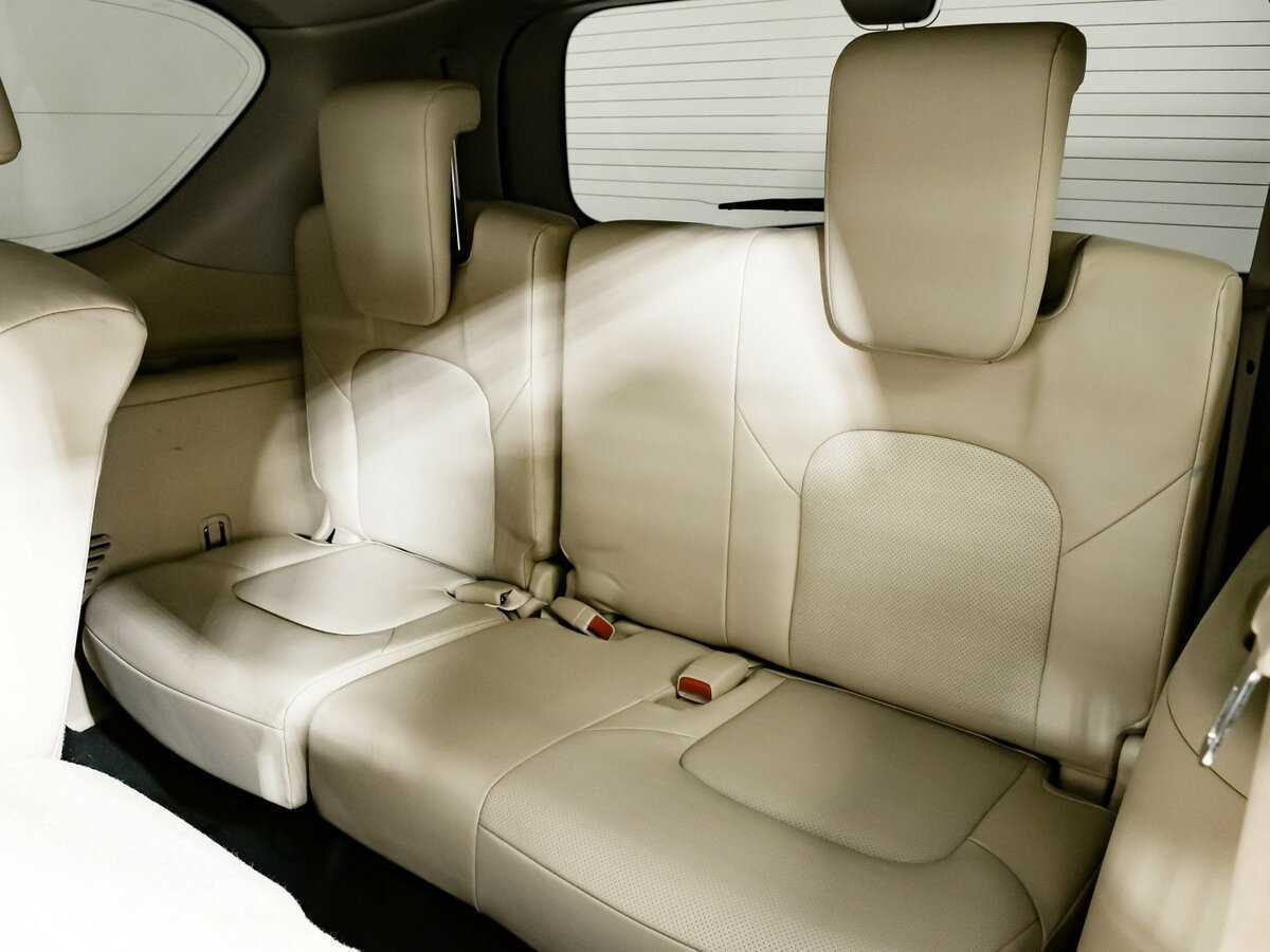 Infiniti QX80 2018 года с пробегом. Фото: #12