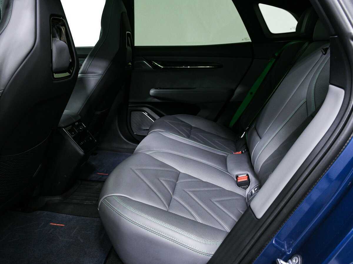 Zeekr 001 2023 года с пробегом. Фото: #11