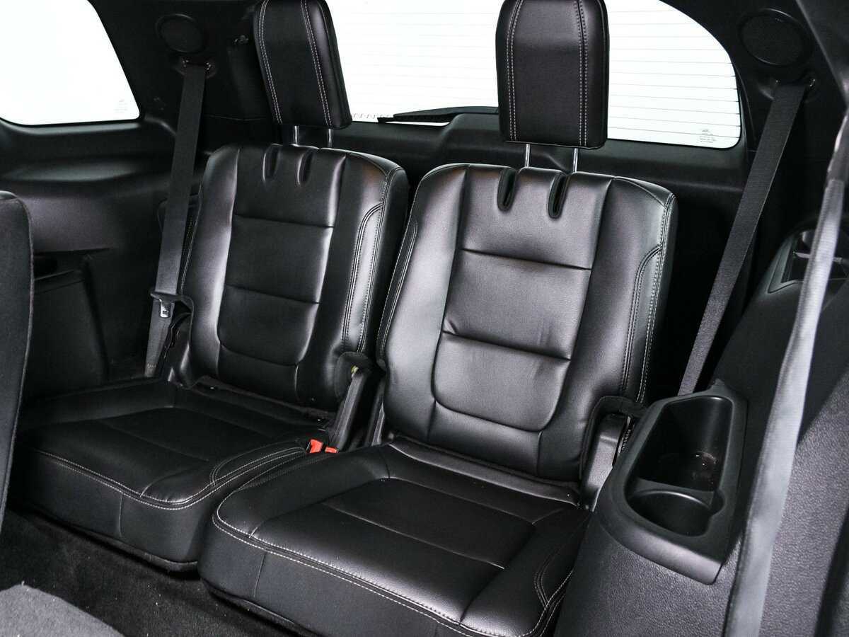 Ford Explorer 2016 года с пробегом. Фото: #11