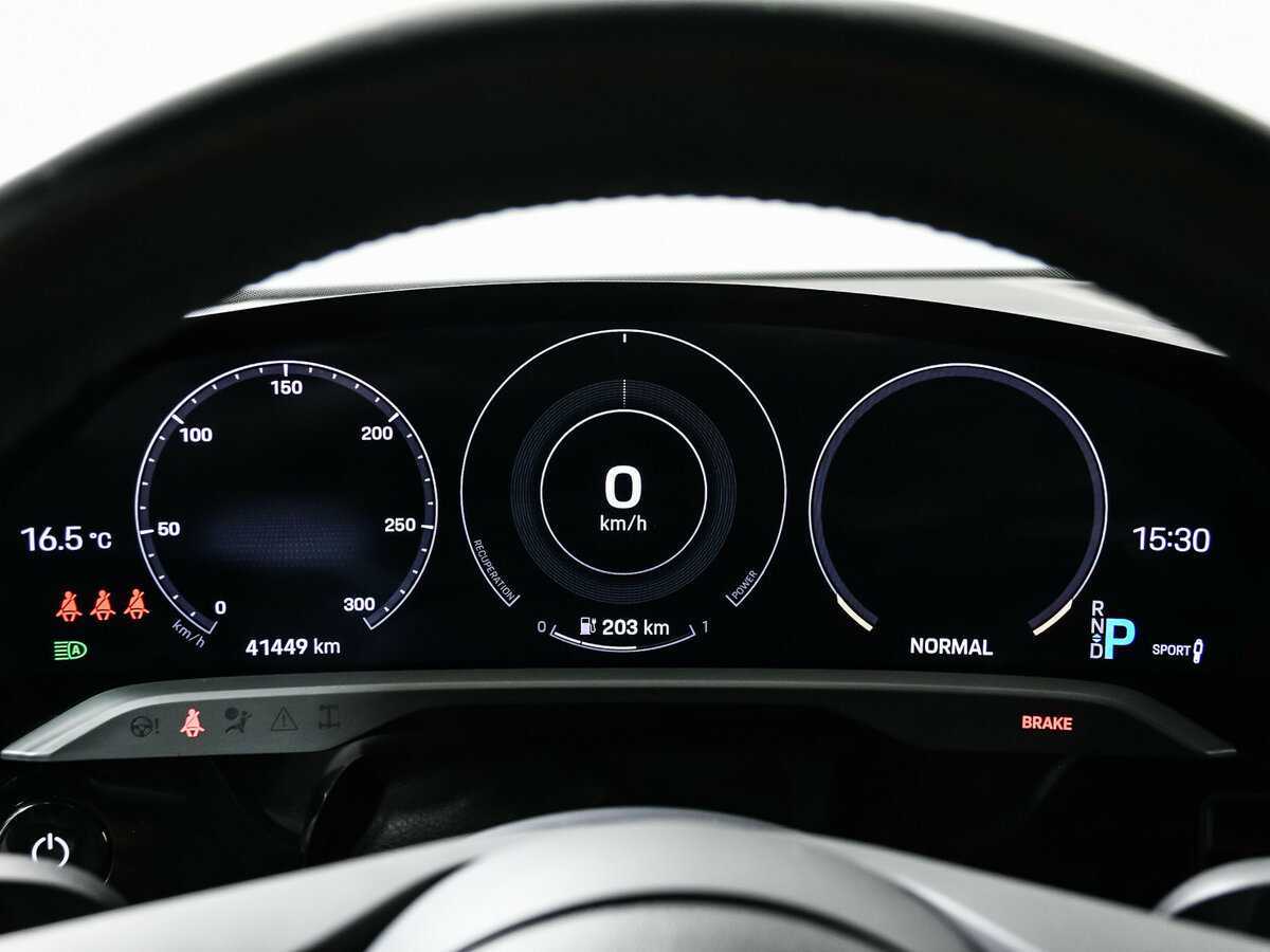 Porsche Taycan 2021 года с пробегом. Фото: #9