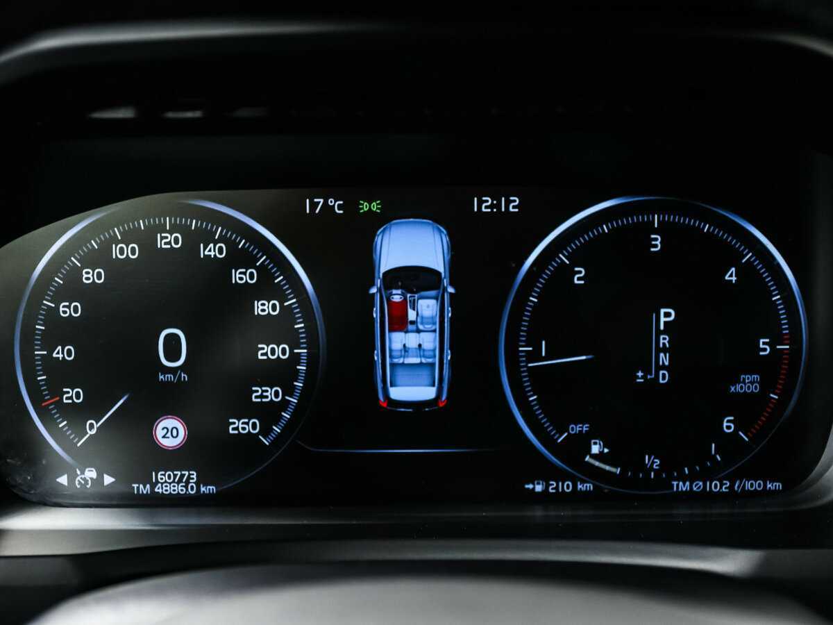 Volvo XC90 2017 года с пробегом. Фото: #9