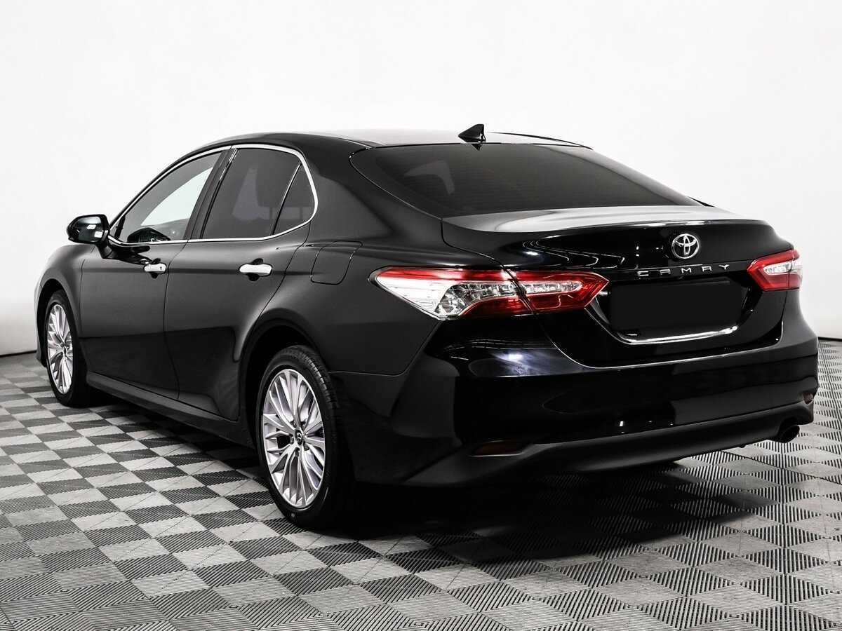 Toyota Camry 2018 года с пробегом. Фото: #6