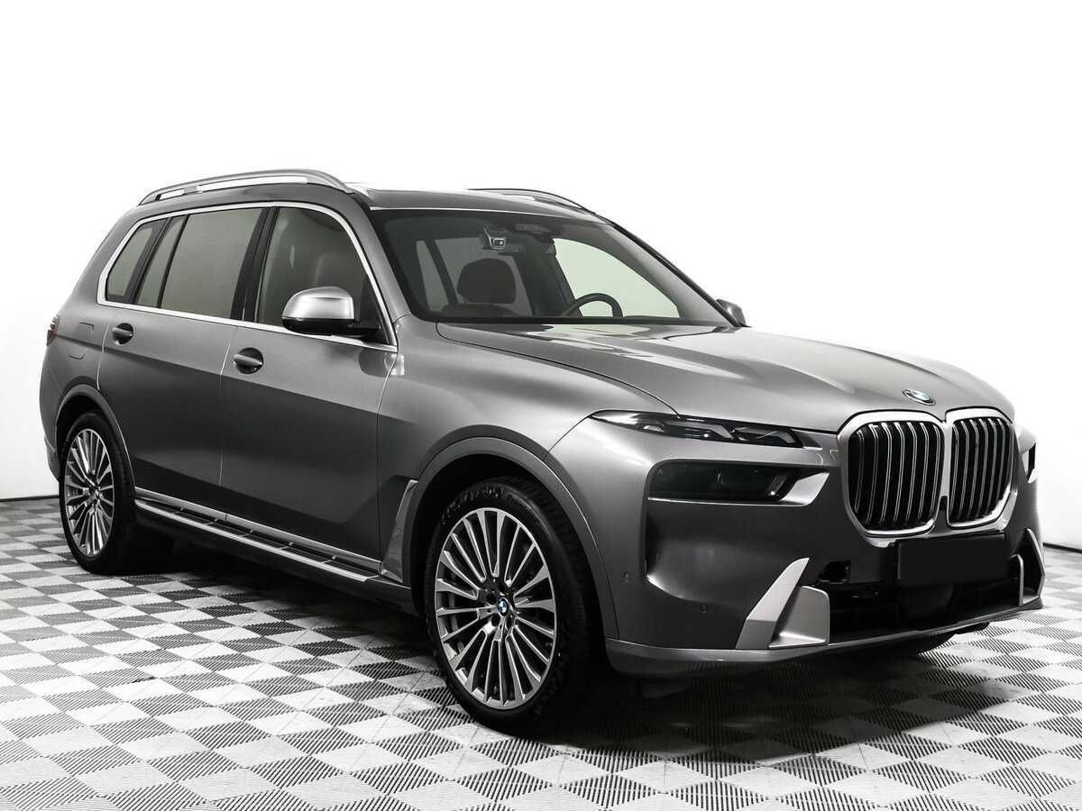 BMW X7 2023 года с пробегом. Фото: #2