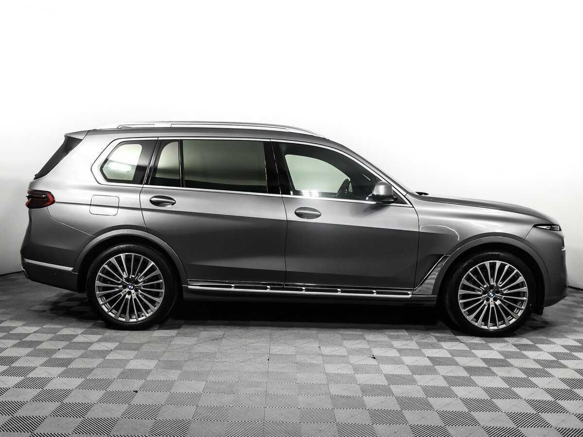 BMW X7 2023 года с пробегом. Фото: #3