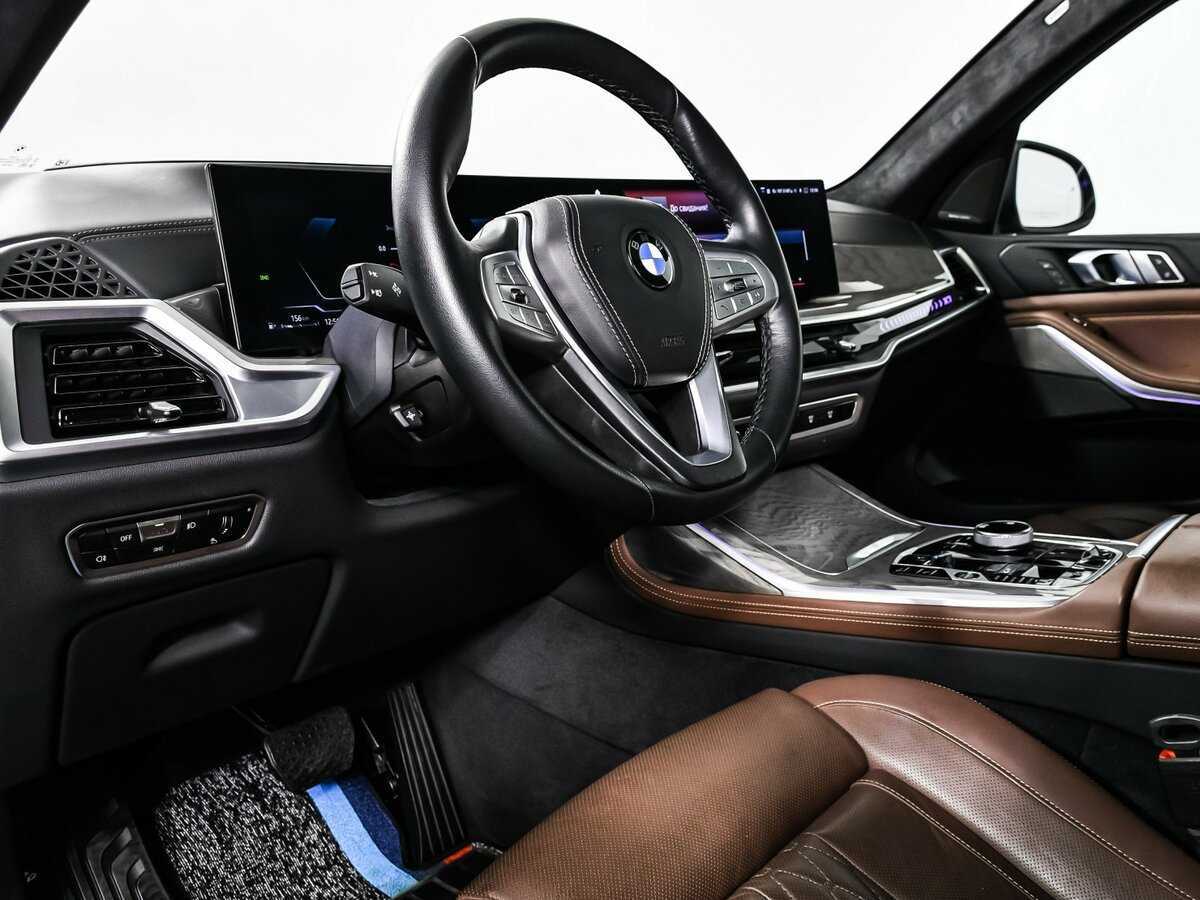 BMW X7 2023 года с пробегом. Фото: #11