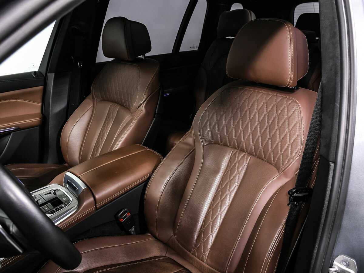 BMW X7 2023 года с пробегом. Фото: #18