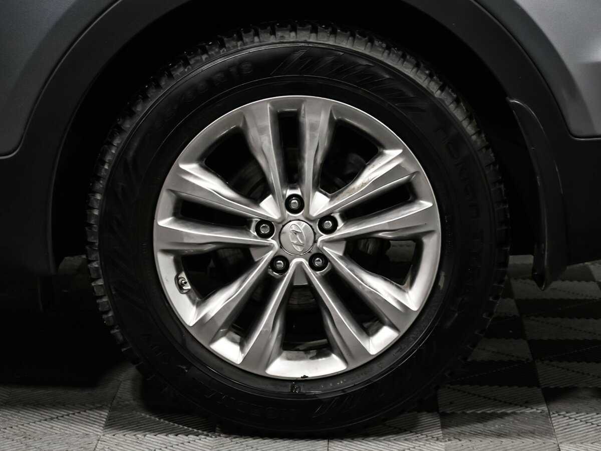 Hyundai Santa Fe 2018 года с пробегом. Фото: #15