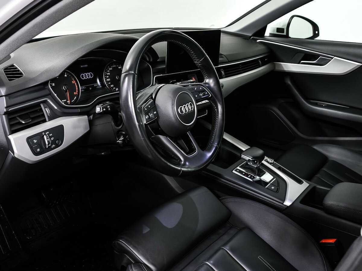 Audi A4 2020 года с пробегом. Фото: #11