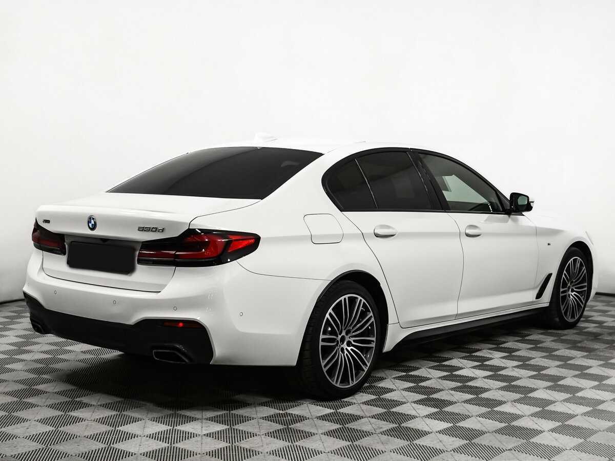 BMW 5 серии 2018 года с пробегом. Фото: #4