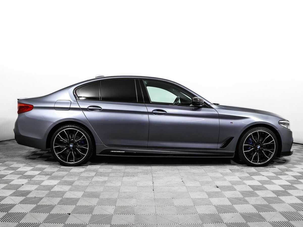 BMW 5 серии 2020 года с пробегом. Фото: #3