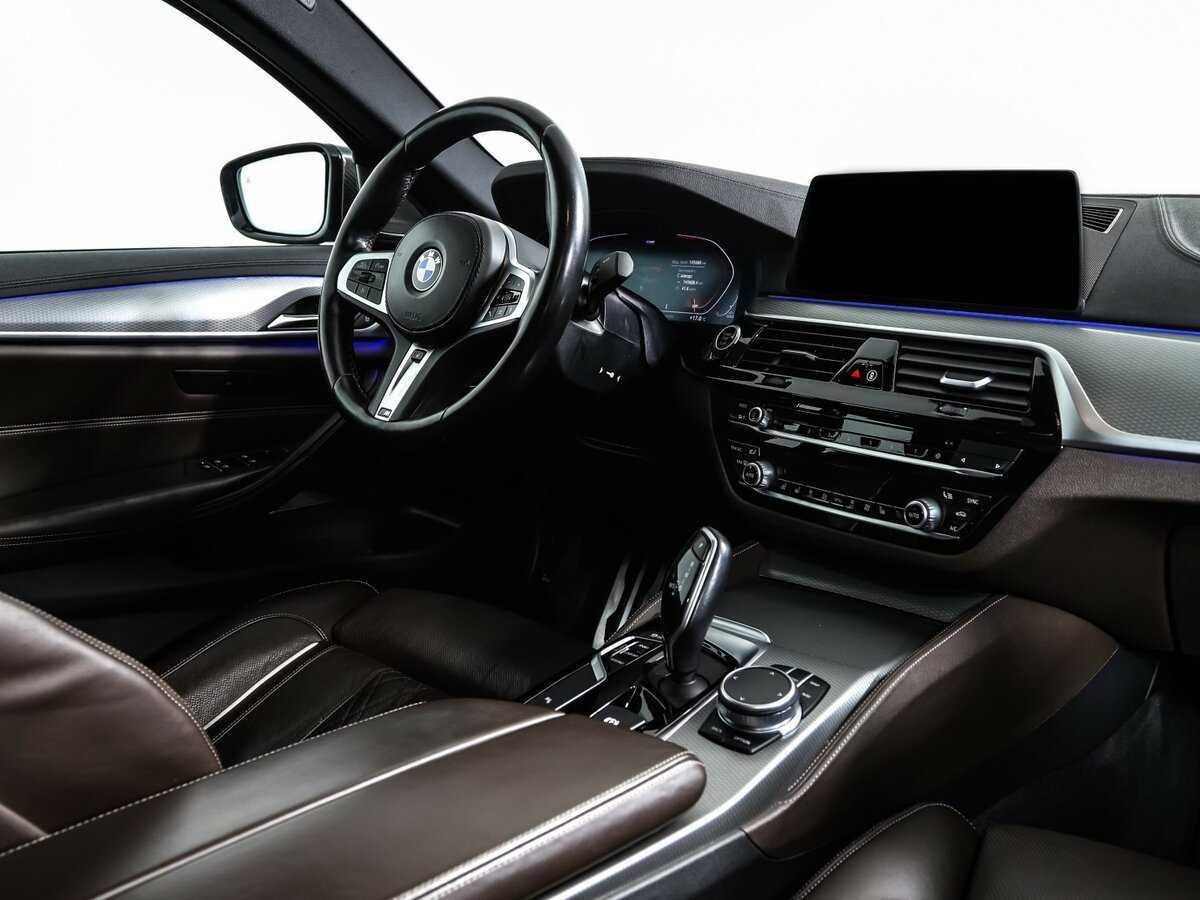 BMW 5 серии 2020 года с пробегом. Фото: #8