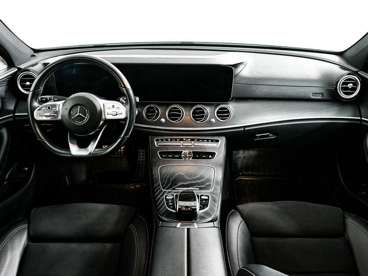 Mercedes-Benz E-Класс 2019 года с пробегом. Фото: #8