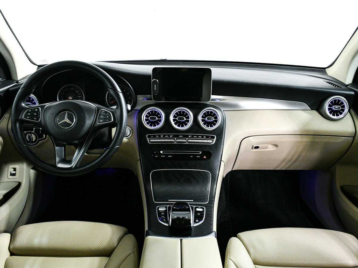 Mercedes-Benz GLC 2018 года с пробегом. Фото: #10