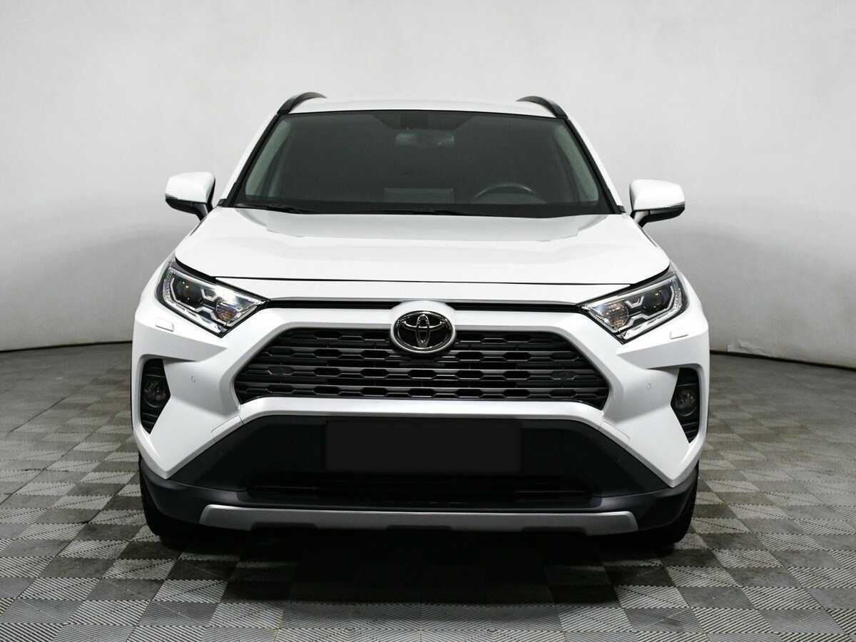 Toyota RAV4 2022 года с пробегом. Фото: #1