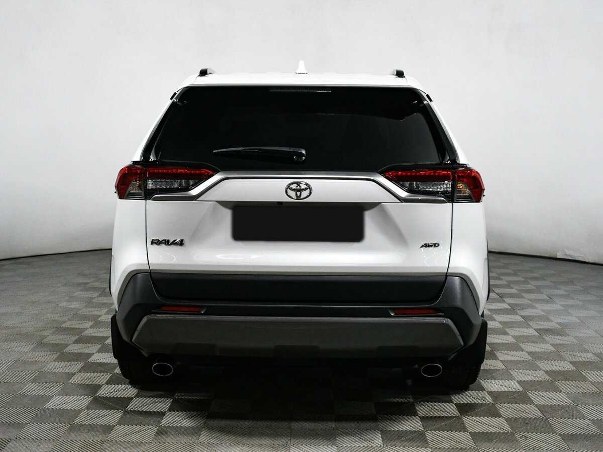 Toyota RAV4 2022 года с пробегом. Фото: #4