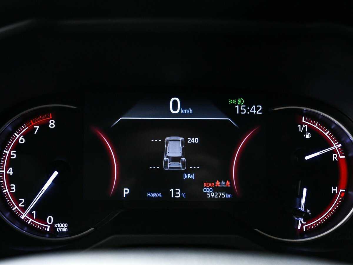 Toyota RAV4 2022 года с пробегом. Фото: #7