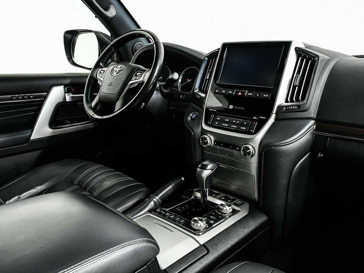 Toyota Land Cruiser 2020 года с пробегом. Фото: #8