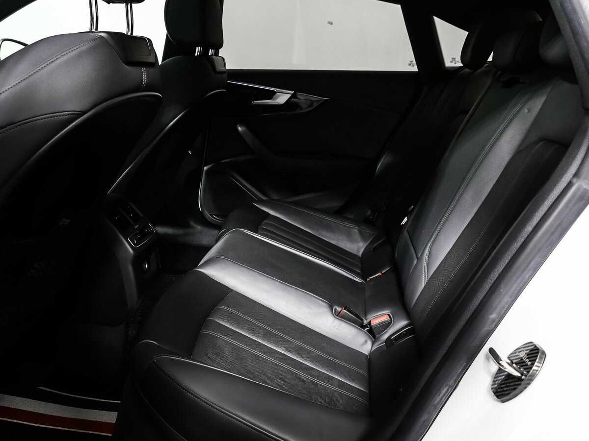 Audi A5 2020 года с пробегом. Фото: #12