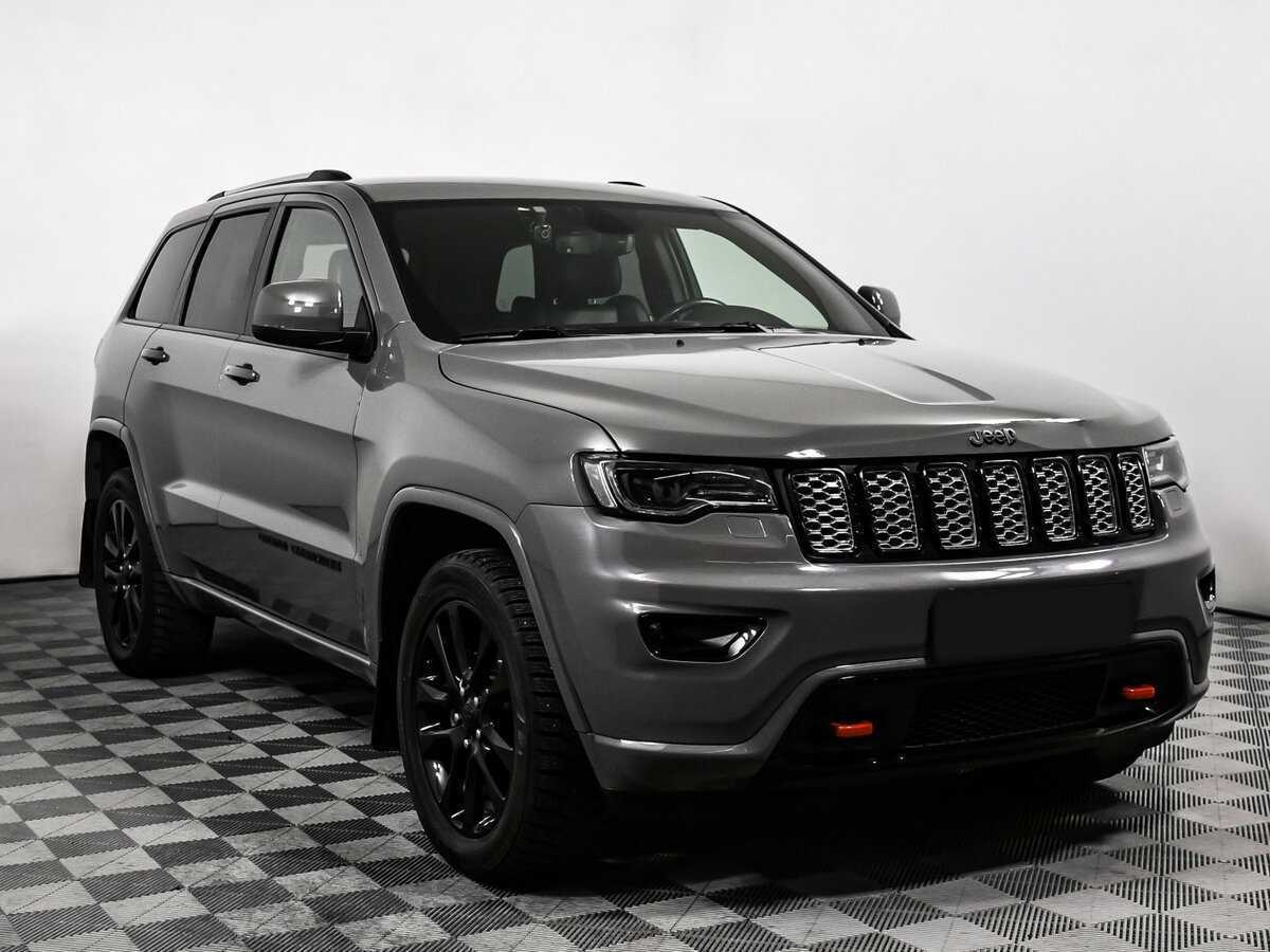 Jeep Grand Cherokee 2020 года с пробегом. Фото: #2