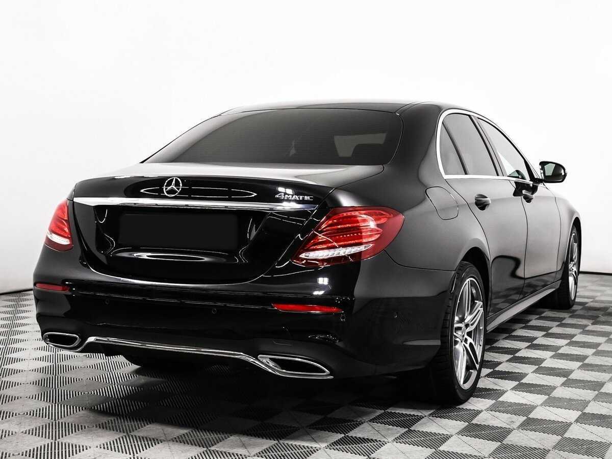 Mercedes-Benz E-Класс 2020 года с пробегом. Фото: #4