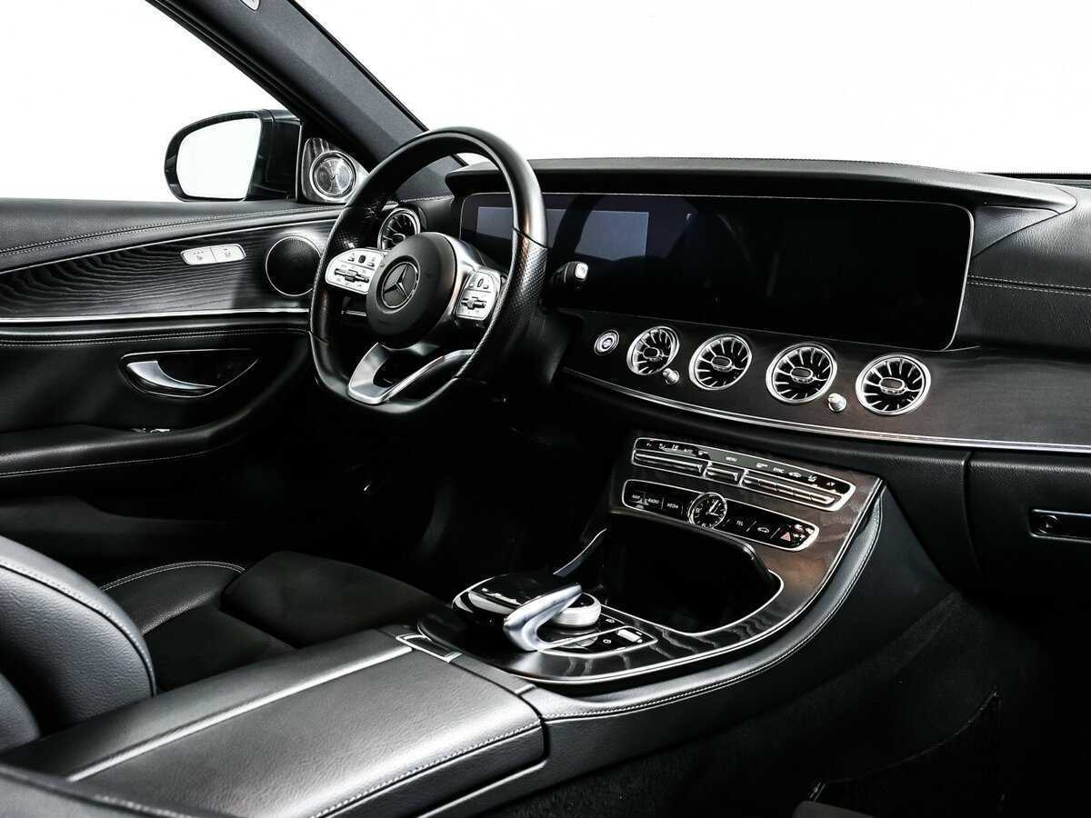 Mercedes-Benz E-Класс 2020 года с пробегом. Фото: #8