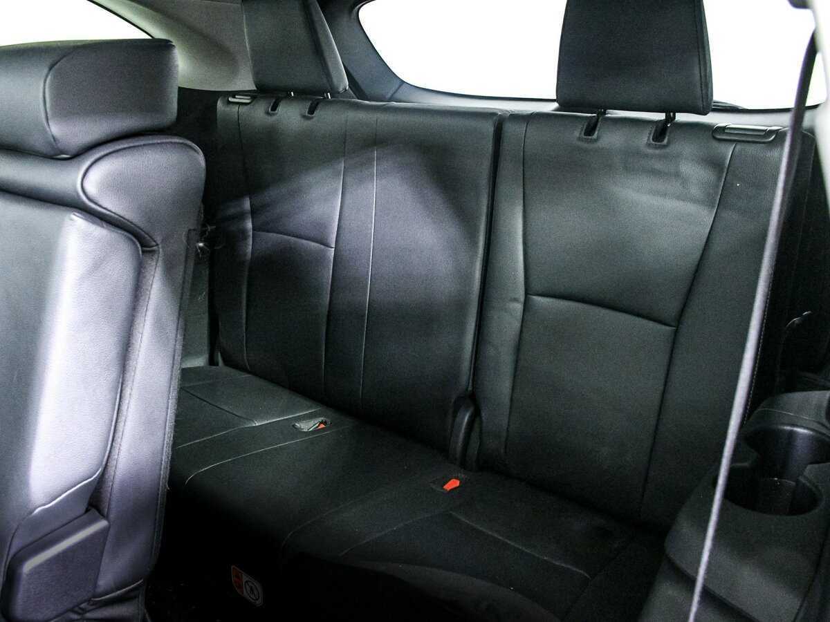 Toyota Highlander 2023 года с пробегом. Фото: #11