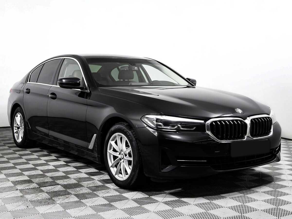 BMW 5 серии 2020 года с пробегом. Фото: #2