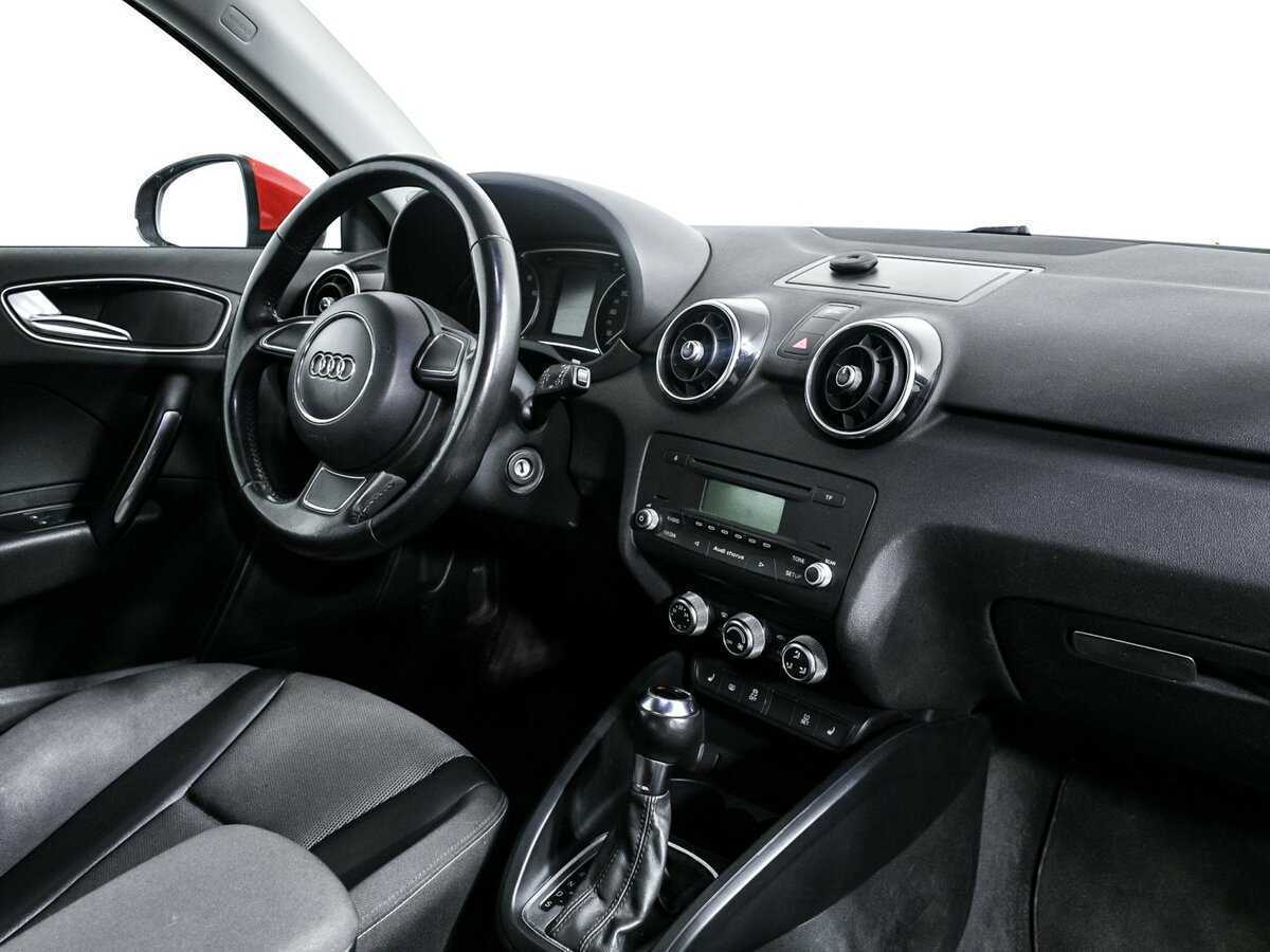 Audi A1 2010 года с пробегом. Фото: #8