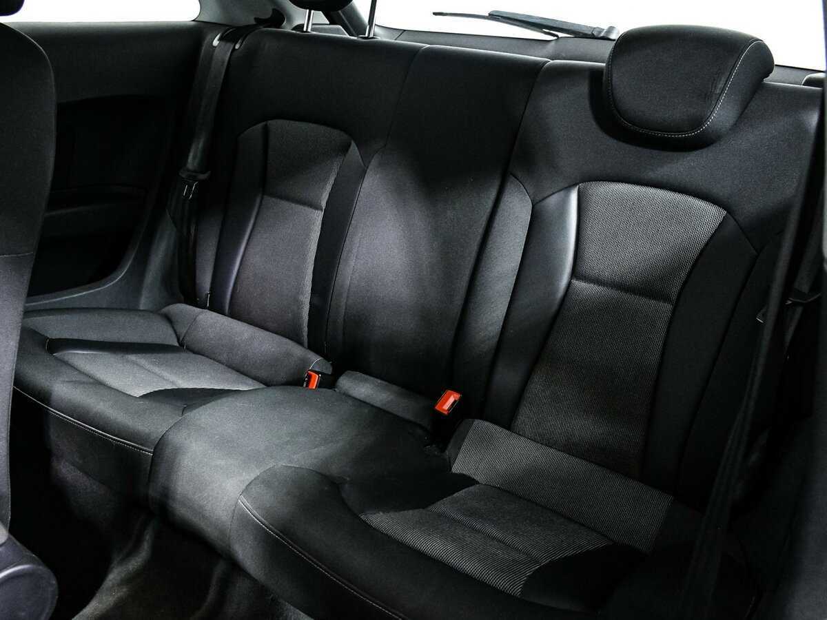 Audi A1 2010 года с пробегом. Фото: #11