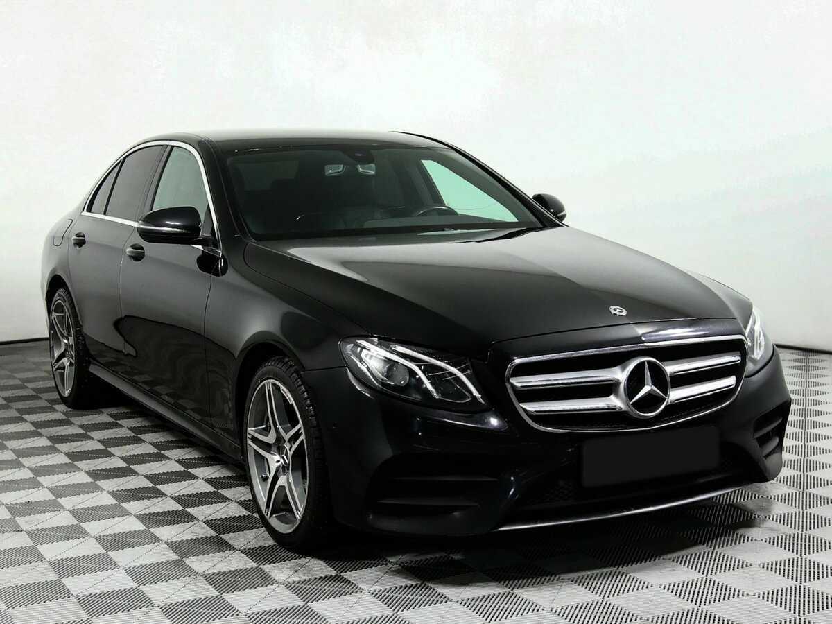 Mercedes-Benz E-Класс 2019 года с пробегом. Фото: #2