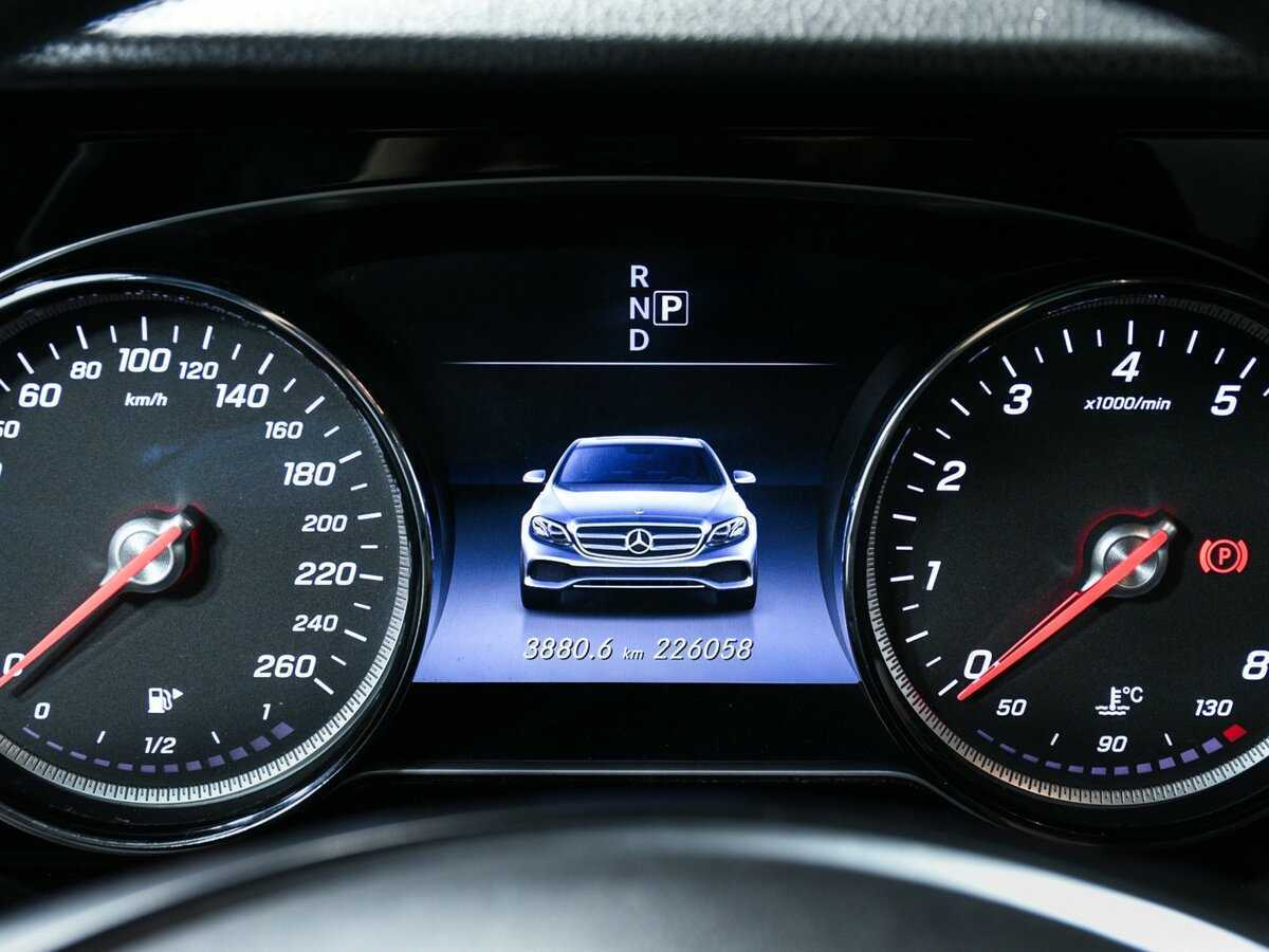 Mercedes-Benz E-Класс 2016 года с пробегом. Фото: #7