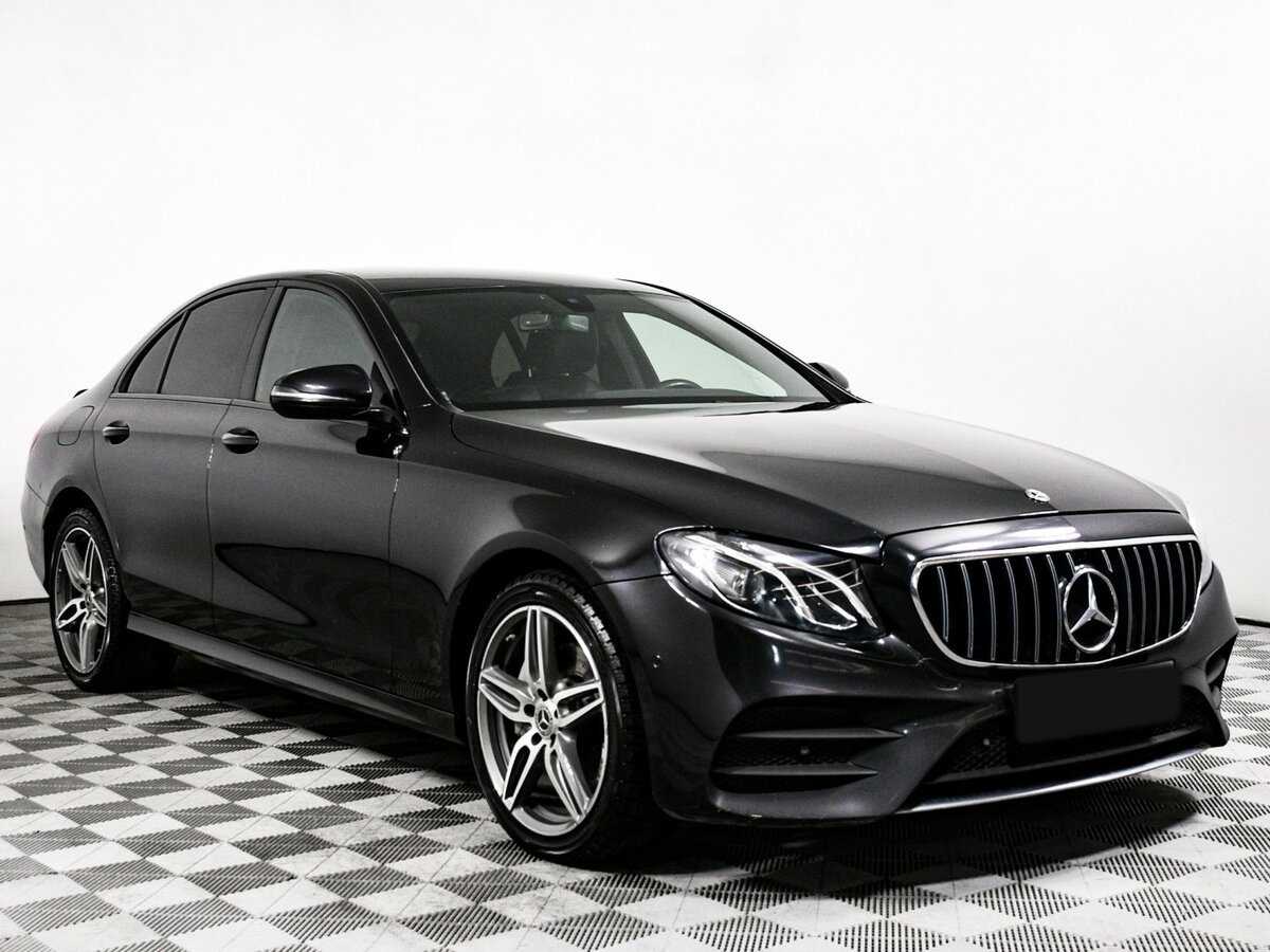 Mercedes-Benz E-Класс 2019 года с пробегом. Фото: #2