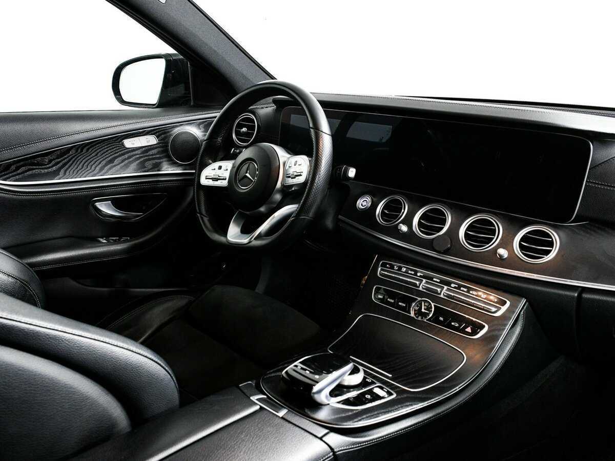 Mercedes-Benz E-Класс 2019 года с пробегом. Фото: #8