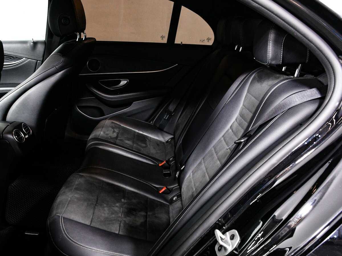 Mercedes-Benz E-Класс 2019 года с пробегом. Фото: #12