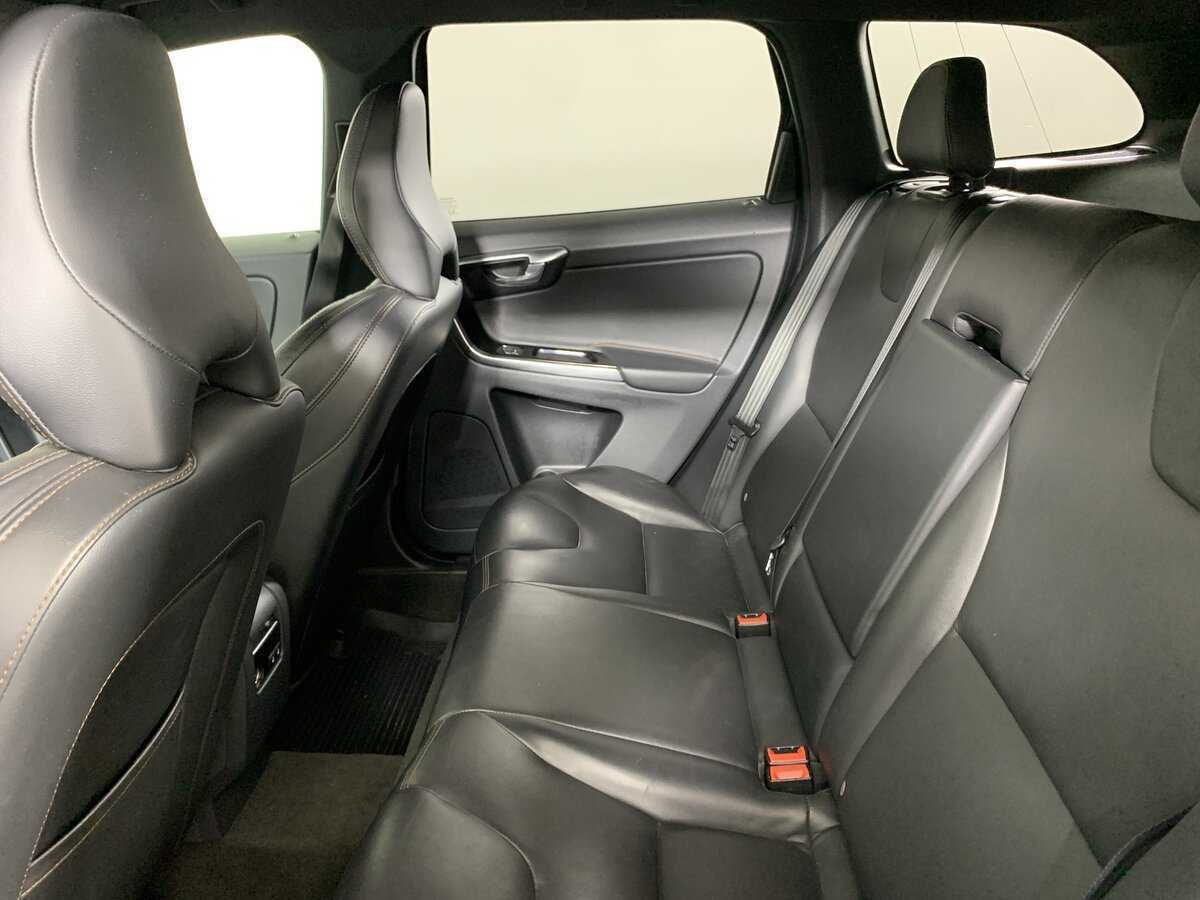 Volvo XC60 2016 года с пробегом. Фото: #18