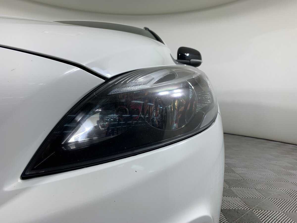 Volvo V40 Cross Country 2017 года с пробегом. Фото: #9