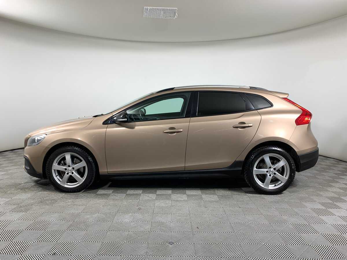 Volvo V40 2015 года с пробегом. Фото: #7